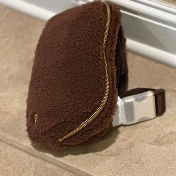 Lululemon Chocolate Fleece Pouch - Picture 7 of 8